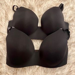 Lot of 2 Victoria’s Secret wireless bras